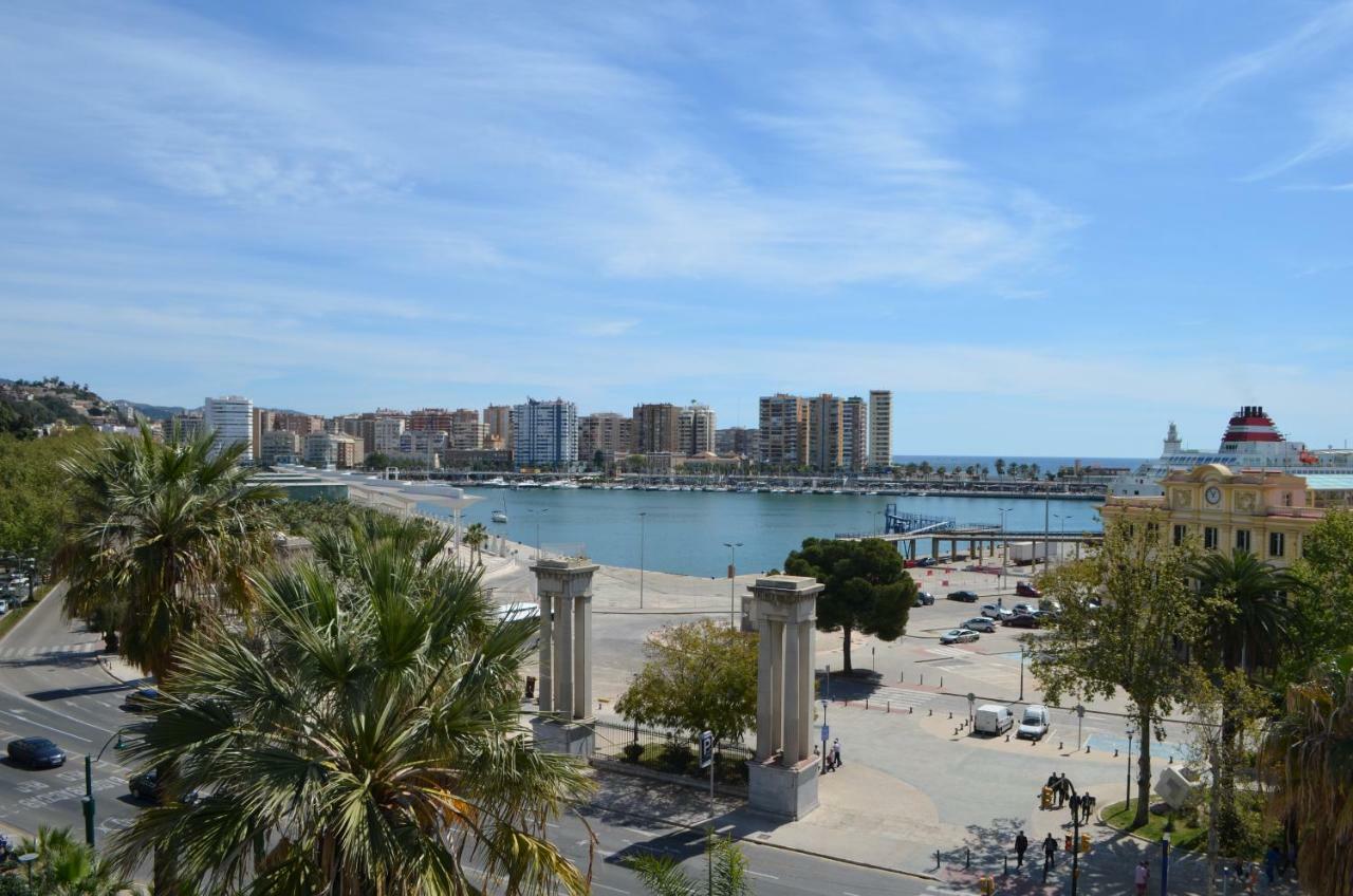 Apartamento Plaza Montaño Málaga Exterior foto