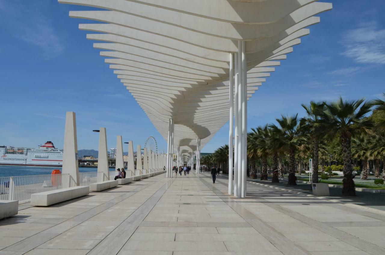 Apartamento Plaza Montaño Málaga Exterior foto