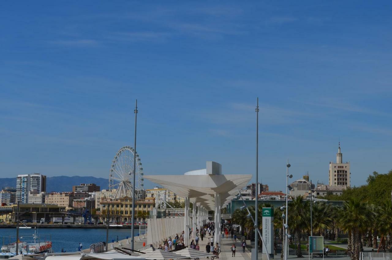 Apartamento Plaza Montaño Málaga Exterior foto