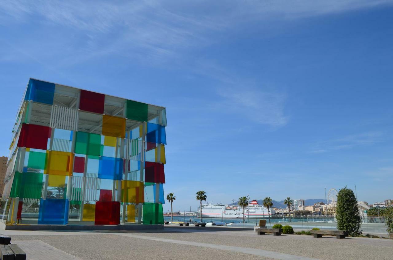 Apartamento Plaza Montaño Málaga Exterior foto